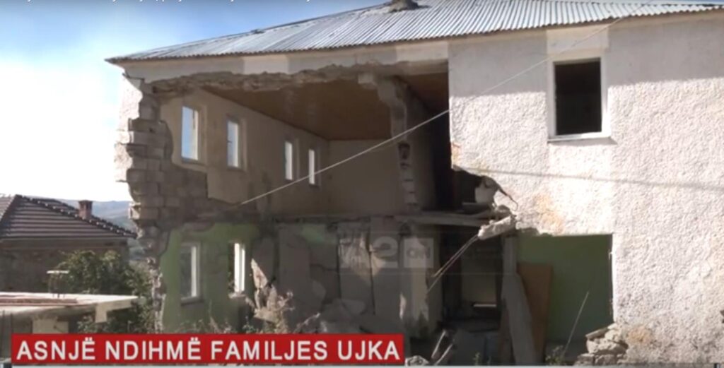 Asnjë ndihmë familjes Ujka, prej 4 vitesh jeton në rrënojat e ish-komunës së Shishtavecit